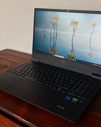 HP Victus 16 Gaming  i7-12700H  RTX 3050 Ti 16 GB
