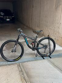 Bicicletta Trek Remedy 8 Custom