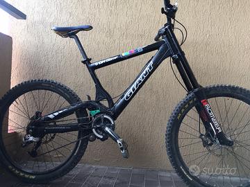 Bici GIANT DH Comp DownHill