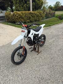 Pit bike 125