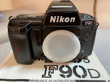 Nikon F90 e teleobbiettivo 70-210 AF-D f4-f5.6