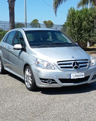 MERCEDES-BENZ B 200 CDI Premium