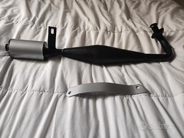 Marmitta artigianale racing per scooter piaggio 