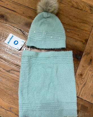 Set berretto e scaldacollo Mayoral nuovo