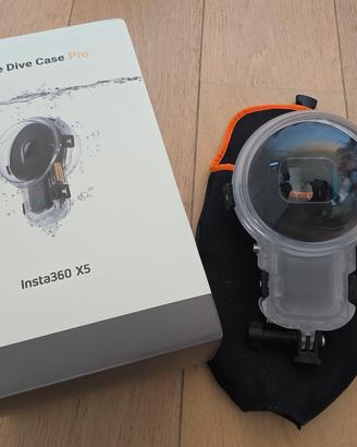 custodia sub invisibile Pro insta360 x5 subacquea