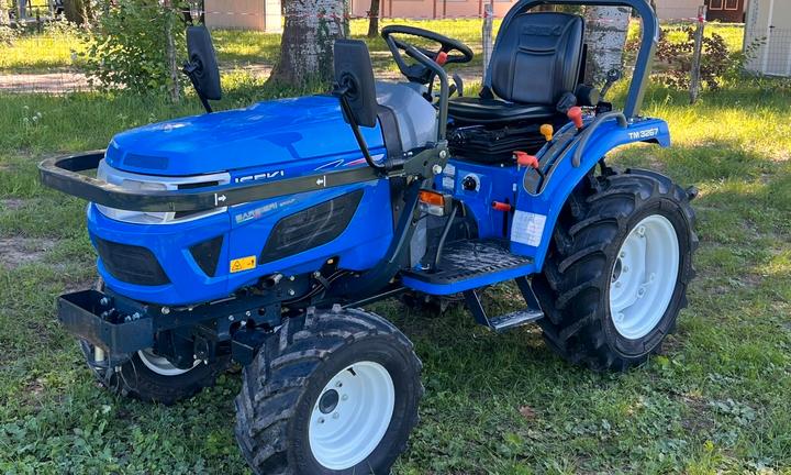 Trattore ISEKI TM 3267