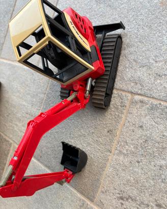Escavatore bruder schaeff hr 16