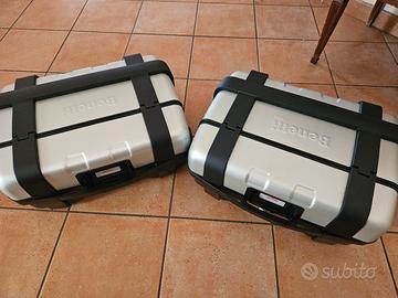 valigie laterali moto trk x 
LOGO BENELLI
