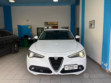 Alfa Romeo Stelvio 2.2 Turbodiesel 180 CV AT8 Q4 B