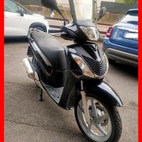 Honda sh 150-rate no busta paga-motore revisionato