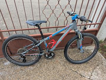 Mountain bike cube da bambino