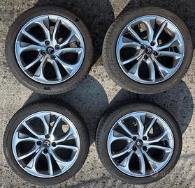 Cerchi 18" originali DS4 + 2 gomme 4 stagioni

