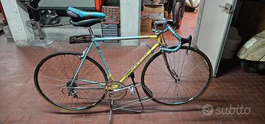 Bicicletta Colnago corsa
