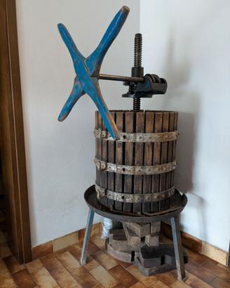 Torchio per uva