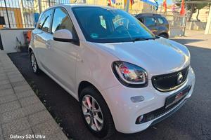 Smart ForFour 70 1.0 Youngster