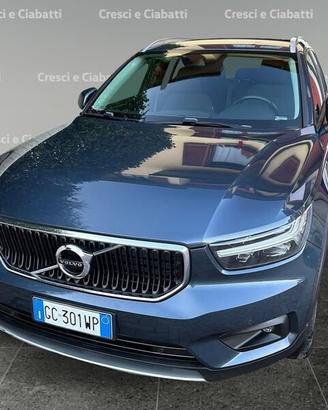 Volvo XC40 D3 AWD Geartronic Momentum Pro