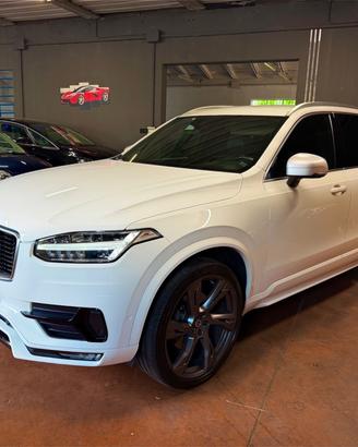 Volvo XC 90 XC90 D5 AWD Geartronic 7 posti R-desig