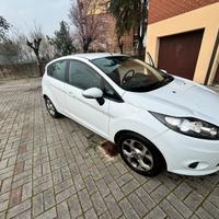 Ford fiesta gpl