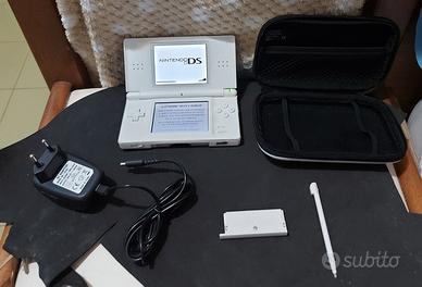 Nintendo DS Lite 