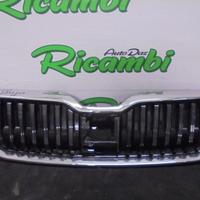 MASCHERINA ANTERIORE PER SUPERB III 3V 2020