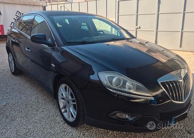 Lancia Delta 1.6
