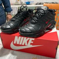 tn nike nere e rosse