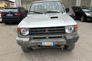 Mitsubishi Pajero 2.5 TDI 3p NON PARTE
