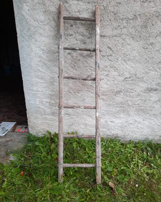 scala a pioli dell'800