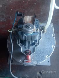 Ventilatore Estrattore Fumi Ferroli 54W