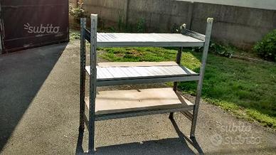 Scaffalatura usata - attrezzata per furgoni