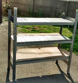 Scaffalatura usata - attrezzata per furgoni