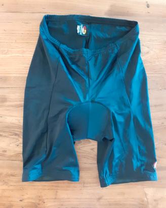 Tutina e pantaloncini BICI