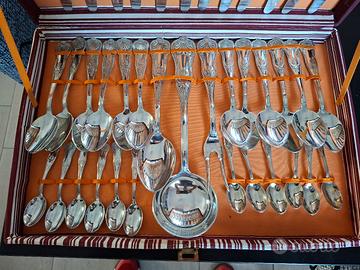 Servizio posate vintage con cofanetto originale