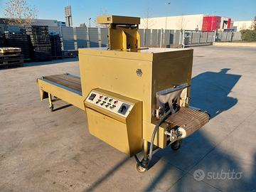 Confezionatrice con tunnel lungo