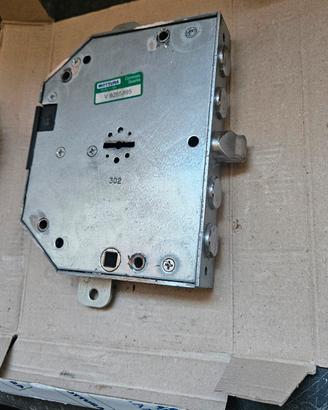 Serratura per porta blindata