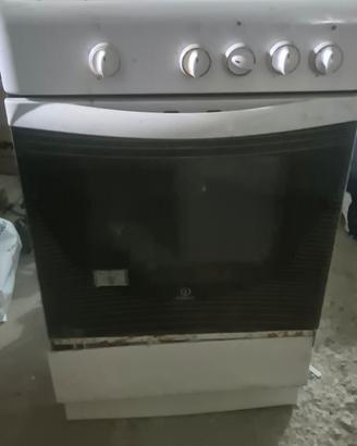 cucina a gas con forno