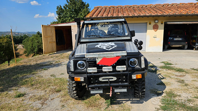 Suzuki samurai
