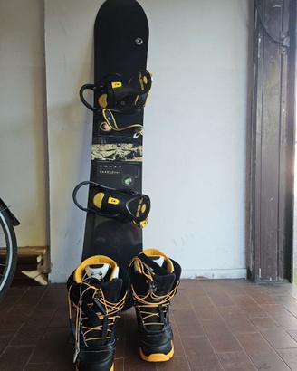 Snowboard+scarponi+attacchi