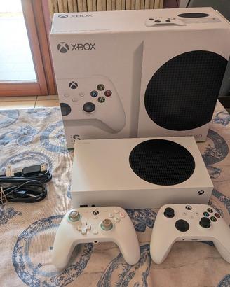 Xbox Series S 512GB ( con Scatola) + 2 Controller