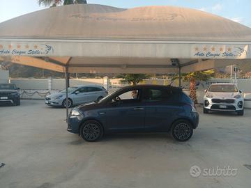 Ypsilon 1.0 C.V 70 Fire Hybrid IL TOP PERFETTA QUA