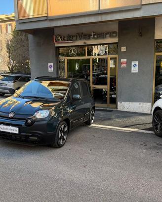 FIAT Panda 1.0 FireFly S&S Hybrid Pandina Cross-