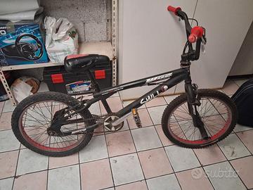 bicicletta bmx