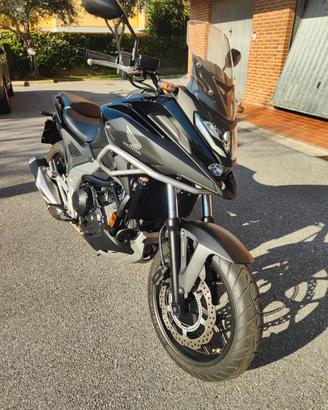 HONDA NC 750X (2023) MANUALE - GARANZIA HONDA 2028