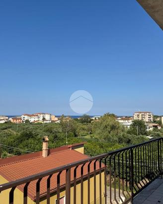 4 LOCALI A CORIGLIANO-ROSSANO