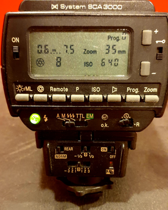 METZ Mecablitz 40MZ-3