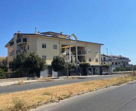 4 LOCALI A CORIGLIANO-ROSSANO