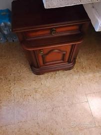 comodini marroni arte povera