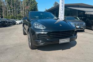 Porsche Cayenne 3.0 Diesel Platinum Edition/KM DOC