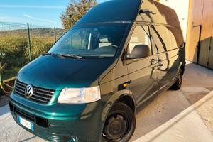 Volkswagen T5 Caravelle 2.5 TDI – Tetto Alto