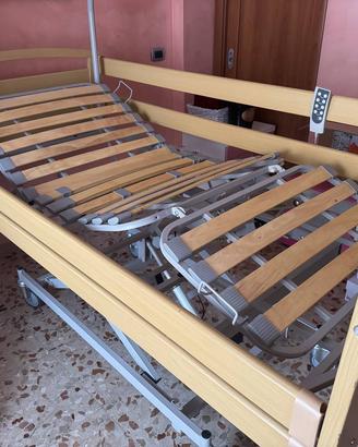 PREZZO RIBASSATO Letto elettrico disabili